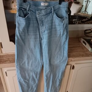 Abercrombie & Fitch high rise criss cross waistband Dad jean.